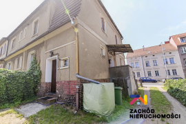 Bezczynszowe mieszkanie w centrum z działką